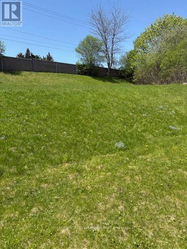 96 Shadeland Crescent, Kitchener, ON - Outdoor