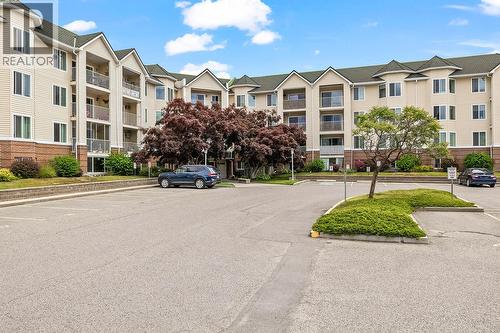 3160 Casorso Road Unit# 424  Kelowna, BC V1W 3L7
