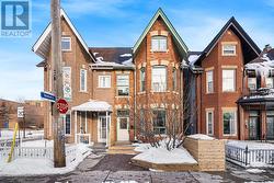 61 FENNINGS STREET  Toronto, ON M6J 3B9