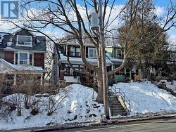 614 WOODBINE AVENUE  Toronto, ON M4E 2J1