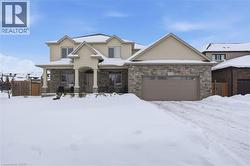 9232 SHOVELLER Drive  Niagara Falls, ON L2H 0M3