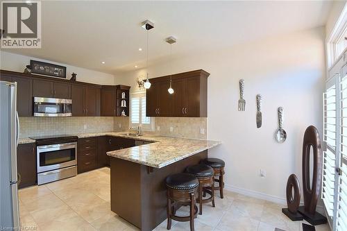 12 Degrow Crescent, Binbrook, ON - Indoor Photo Showing Kitchen
