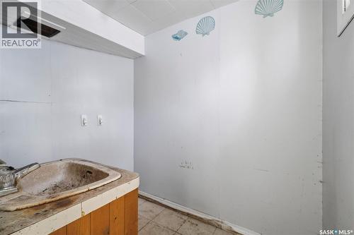 584 7Th Street E, Prince Albert, SK - Indoor