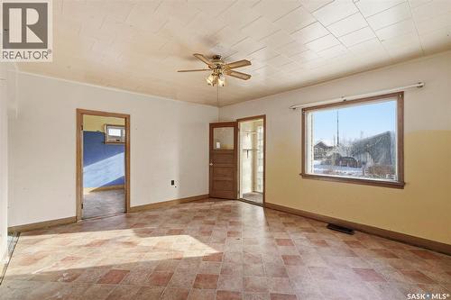 584 7Th Street E, Prince Albert, SK - Indoor Photo Showing Other Room