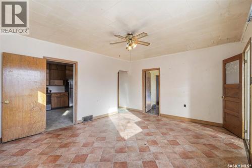 584 7Th Street E, Prince Albert, SK - Indoor