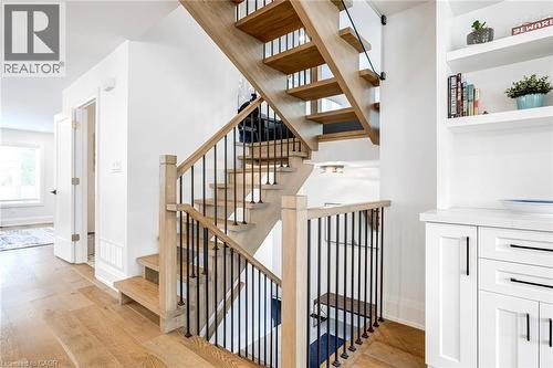 5199 Broughton Crescent, Burlington, ON - Indoor Photo Showing Other Room