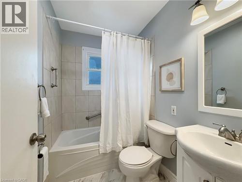 238 Kent Crescent, Burlington, ON - Indoor Photo Showing Bathroom