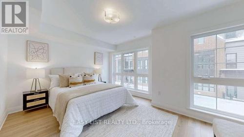 150 Alton Crescent, Vaughan, ON - Indoor Photo Showing Bedroom