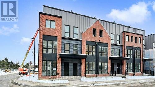 150 Alton Crescent, Vaughan, ON - Outdoor With Facade