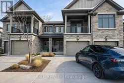 14 - 175 SOUTH CREEK DRIVE  Kitchener, ON N2P 0E1