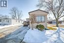 29 Parkside, Mcgregor, ON  - Outdoor 