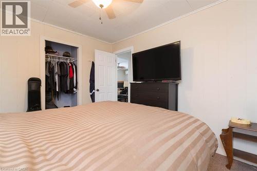 341 Corvette Street, Welland, ON - Indoor Photo Showing Bedroom