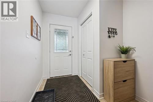 91 Lambeth Way, Guelph, ON - Indoor Photo Showing Other Room