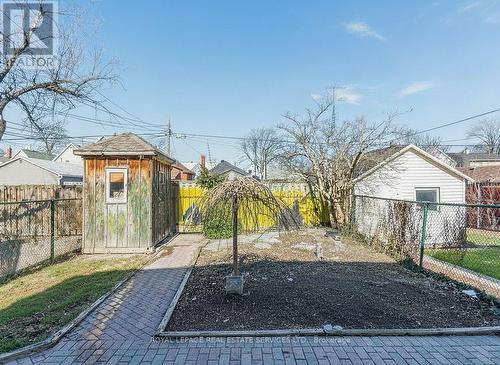 43 Rosemont Avenue, Hamilton, ON - Outdoor