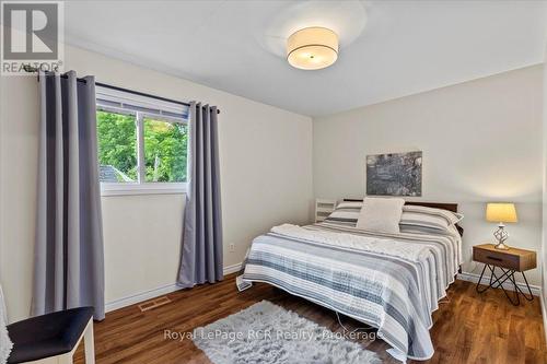 Bedroom - 382 3Rd Street, Hanover, ON - Indoor Photo Showing Bedroom
