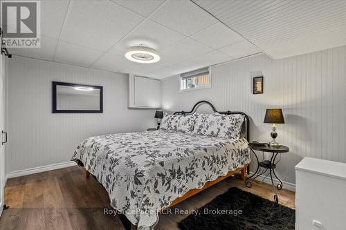 Bedroom - 382 3Rd Street, Hanover, ON - Indoor Photo Showing Bedroom