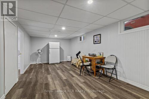 382 3Rd Street, Hanover, ON - Indoor