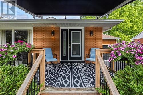 Semi #1 - 382 3Rd Street, Hanover, ON - Outdoor With Deck Patio Veranda