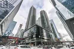 3007 - 55 BREMNER BOULEVARD  Toronto, ON M5V 3V8