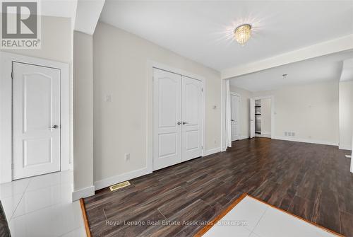 881 Lakeshore Road E, Mississauga, ON - Indoor Photo Showing Other Room