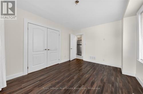 881 Lakeshore Road E, Mississauga, ON - Indoor Photo Showing Other Room