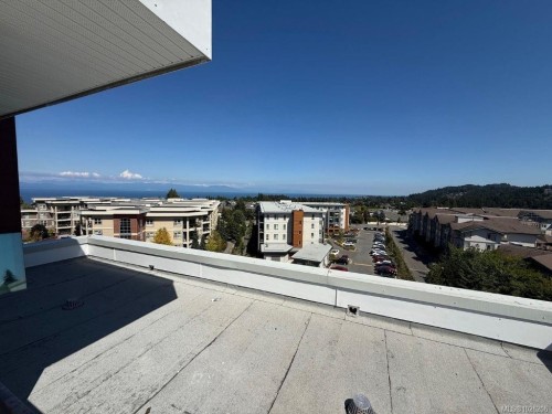 606-6320 Sentinal Dr, Nanaimo, BC - Outdoor With View