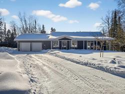2737 Birch Beach  Shuniah, ON P7A 0C3