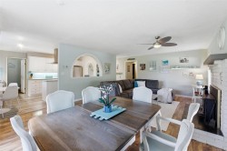 6525 Country Rd  Sooke, BC V9Z 0W9