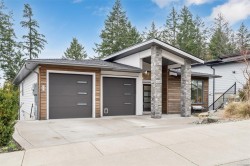 6245 Highwood Dr  Duncan, BC V9L 0H5