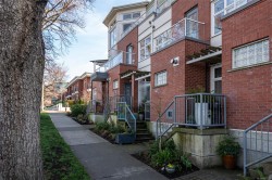 13-60 Dallas Rd  Victoria, BC V8V 1A2