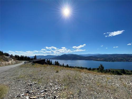2485 Workman Place, Naramata, BC - Outdoor With Body Of Water With View