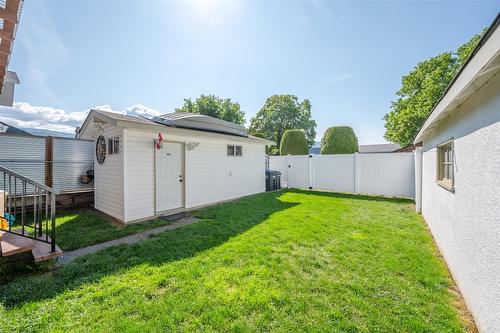 480 Orchard Avenue, Penticton, BC - Outdoor With Exterior