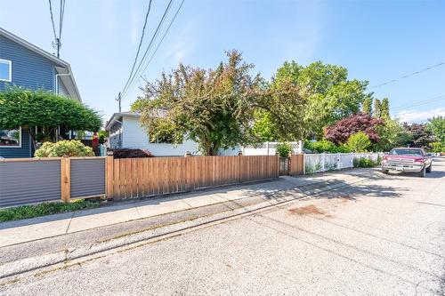 480 Orchard Avenue, Penticton, BC - Outdoor