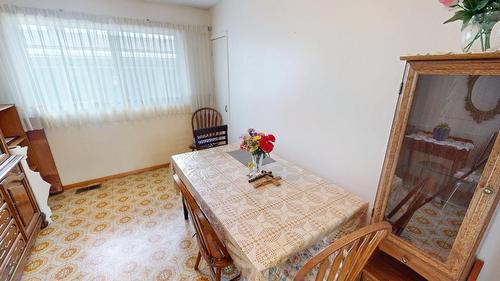 308 17Th Avenue, Cranbrook, BC - Indoor