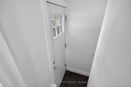 94 Emerson Street, Hamilton, ON - Indoor Photo Showing Other Room