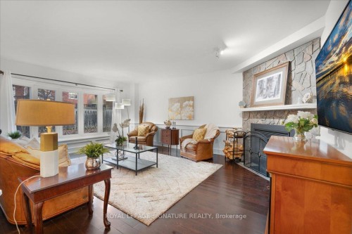 1093 Senlac Court, Mississauga, ON - Indoor Photo Showing Living Room With Fireplace