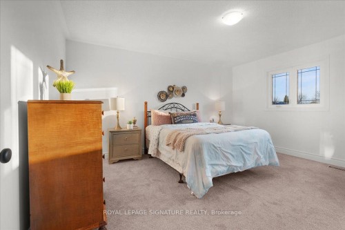 1093 Senlac Court, Mississauga, ON - Indoor Photo Showing Bedroom