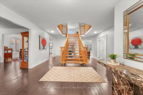 1093 Senlac Court, Mississauga, ON - Indoor Photo Showing Other Room