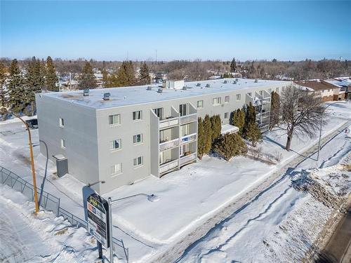 307-65 Main St, Selkirk, MB 