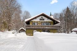 2028 Rue de Chandolin  Val-David, QC J0T 2N0