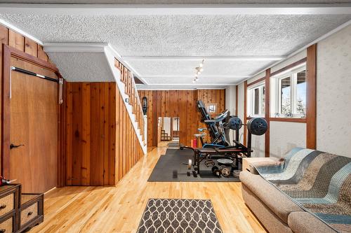 Salle familiale - 2028 Rue De Chandolin, Val-David, QC - Indoor Photo Showing Gym Room