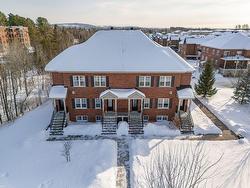 203-1150 Rue Albert-Charpentier  Sherbrooke (Les Nations), QC J1L 0E3