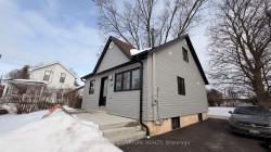 Main-119 Wellington Street  Whitby, ON L1N 5L5