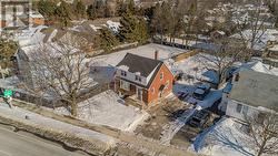 755 MAPLE AVENUE  Burlington, ON L7S 2K1