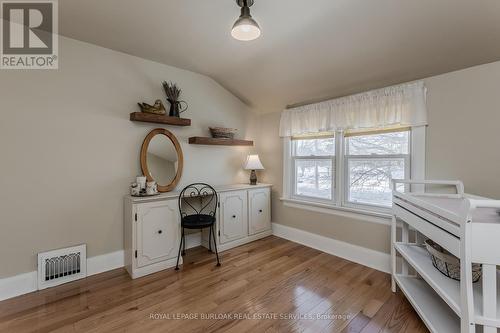 755 Maple Avenue, Burlington, ON - Indoor Photo Showing Other Room