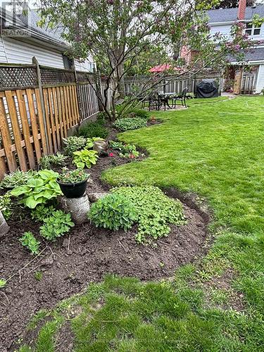 755 Maple Avenue, Burlington, ON - Outdoor