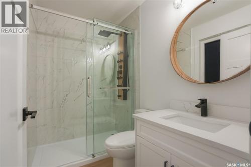 1170 Nightingale Terrace, Saskatoon, SK - Indoor Photo Showing Bathroom