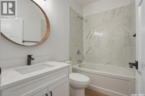 1170 Nightingale Terrace, Saskatoon, SK - Indoor Photo Showing Bathroom