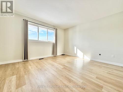 221 First Road E, Hamilton, ON 