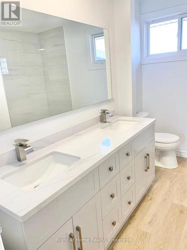 221 First Road E, Hamilton, ON 